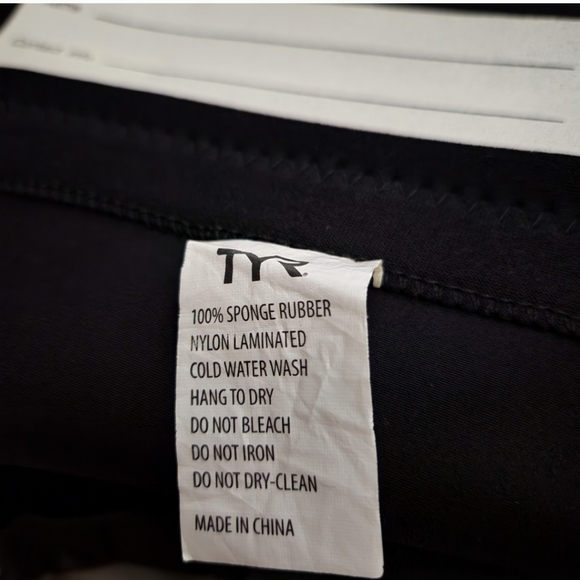 TYR Sport Category 1 Hurricane Men's Full Wetsuit - Picture 12 of 14